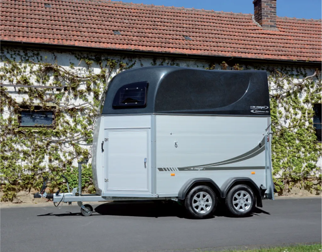 Oklahoma plus 2 paards trailer.webp